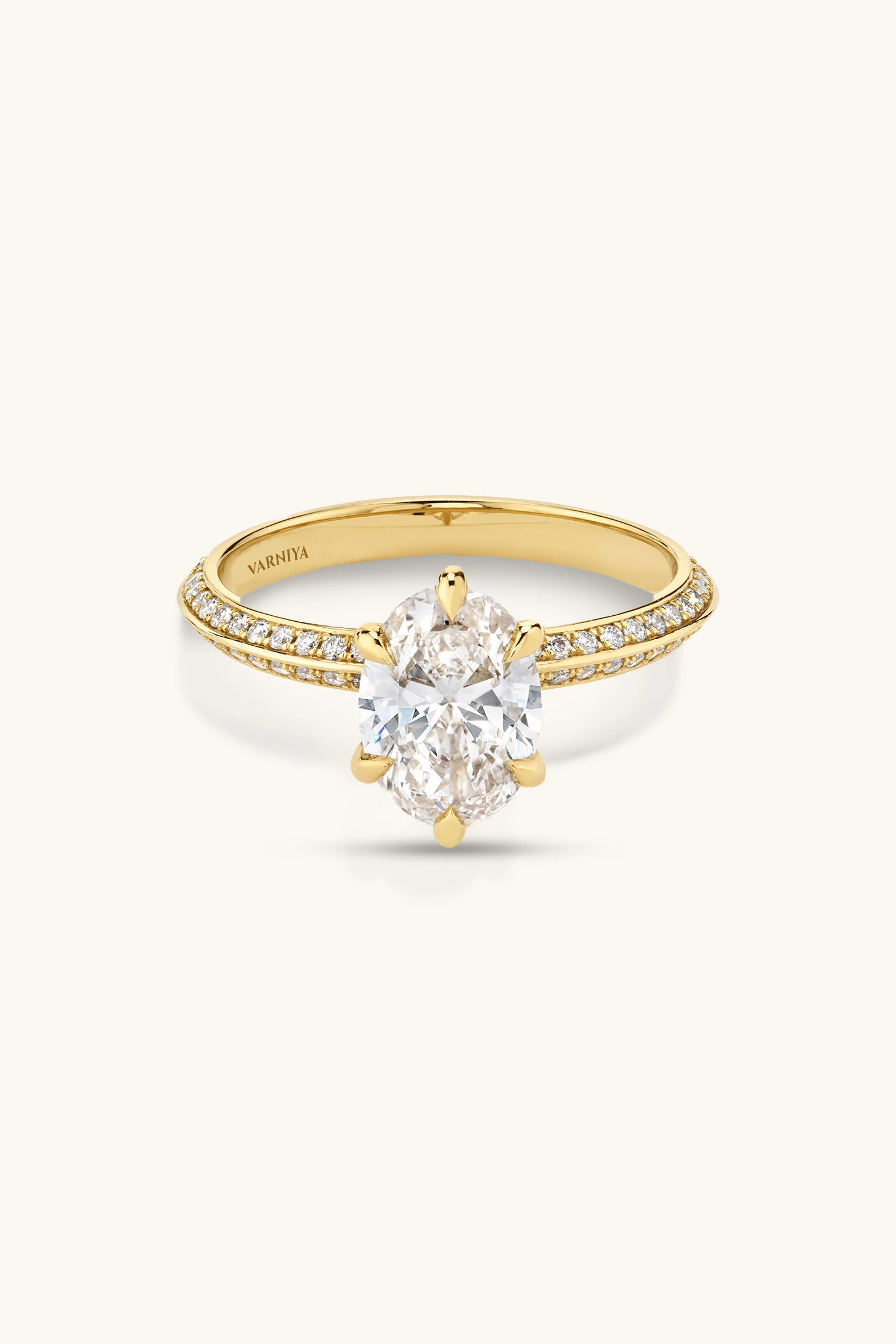 Amália Oval Solitaire Pavé Ring - Image 7