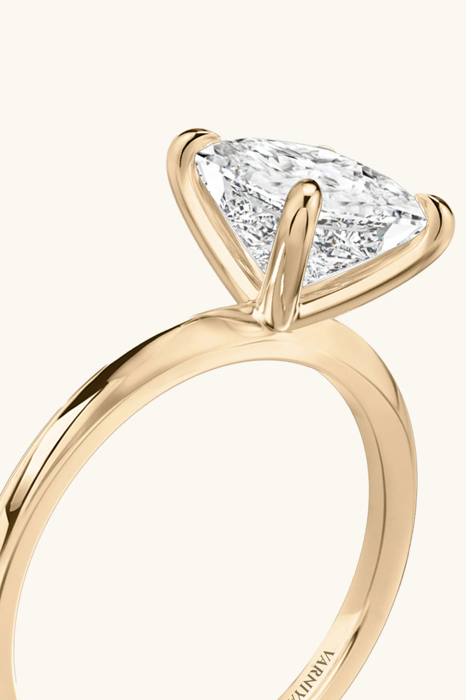 Amália Princess Solitaire Ring - Image 3