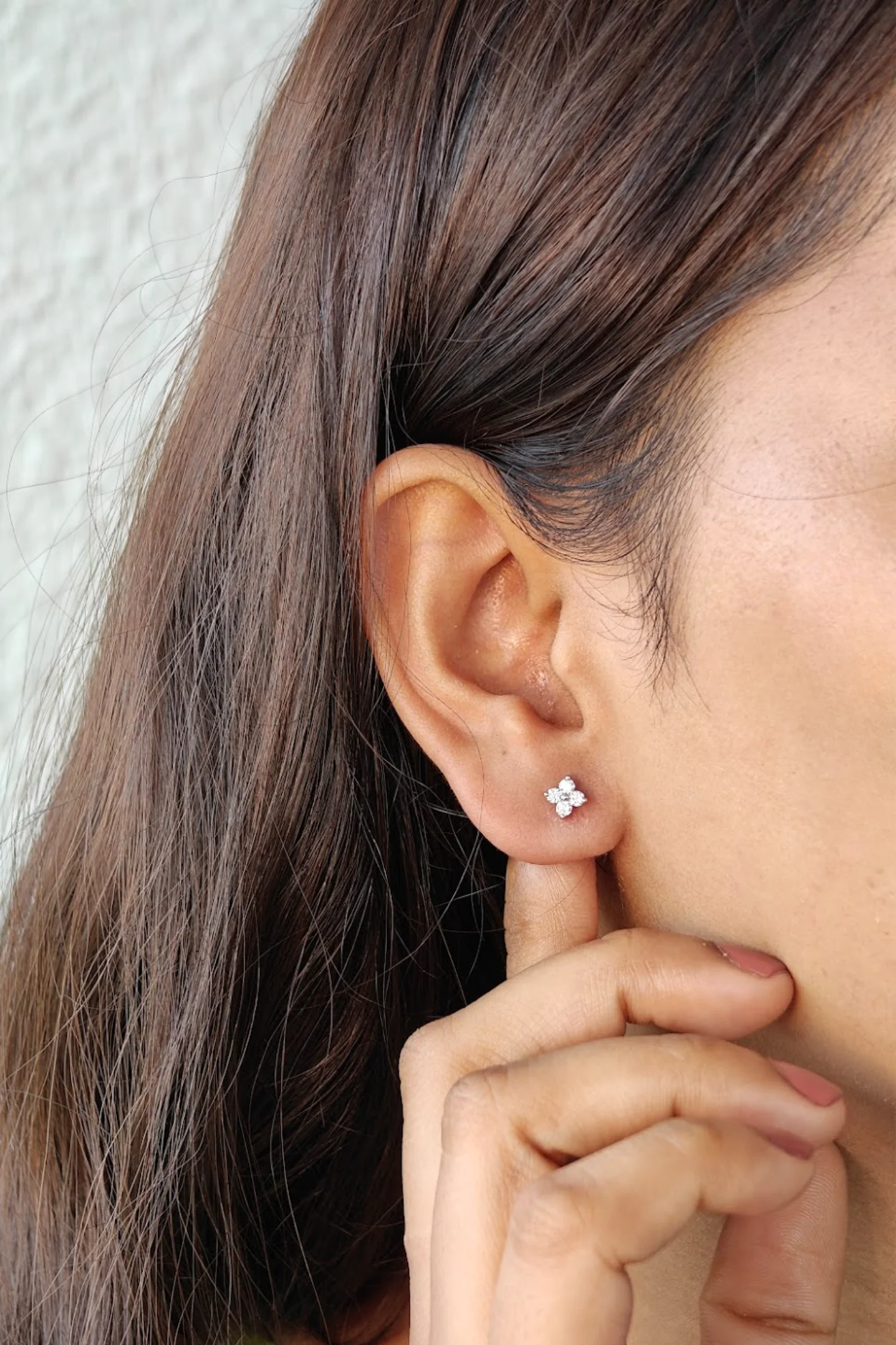 Classic Clover Studs - Image 6
