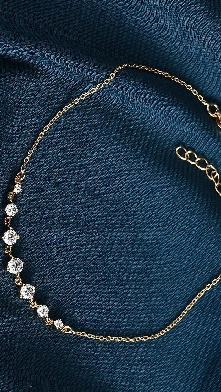 Giselle Linked Bracelet - Image 5