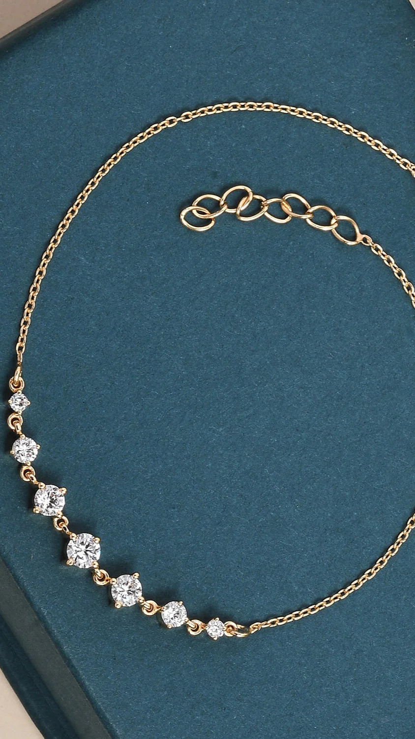 Giselle Linked Bracelet - Image 6